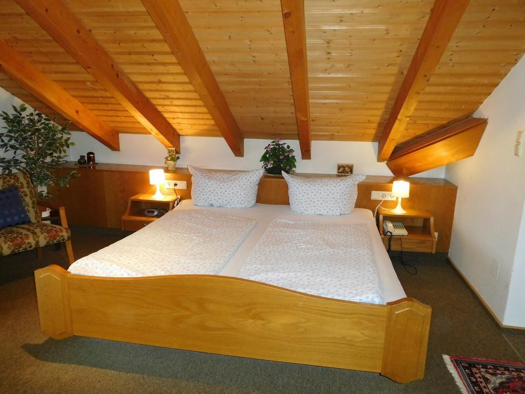 Ferienhotel Faisstバート・ペーターシュタル・グリースバッハ エクステリア 写真